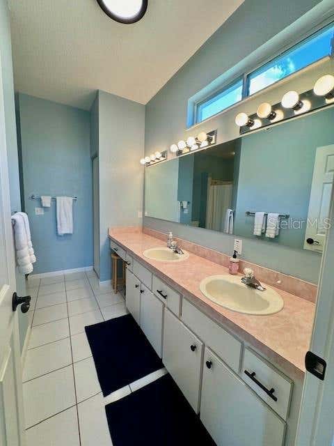 Tiny photo for 2360 NW 53rd Avenue Road, Ocala, FL 34482 (MLS # OM726381)