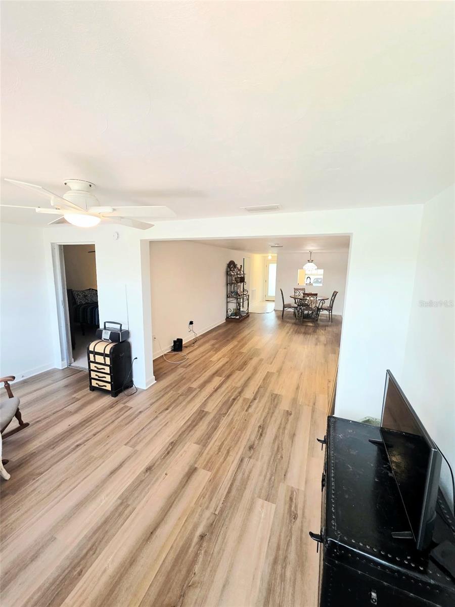 GARDENS BEACON SQUARE - Residential