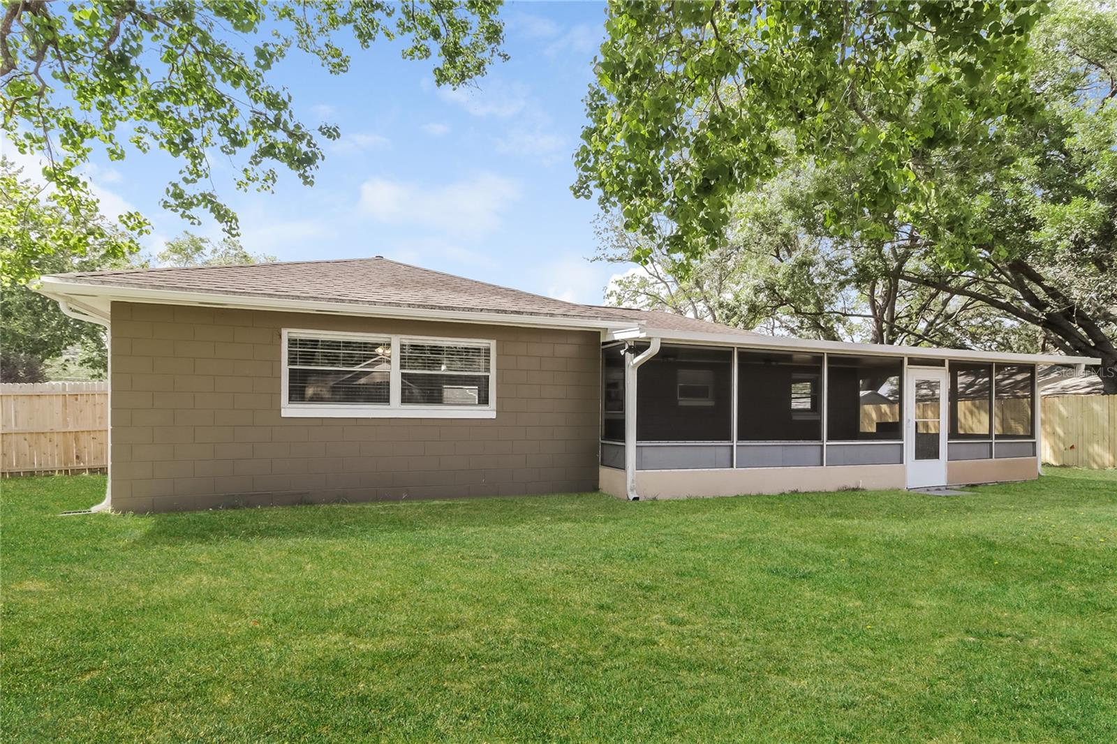 BEL AIRE HILLS UNIT 2 - Residential Lease