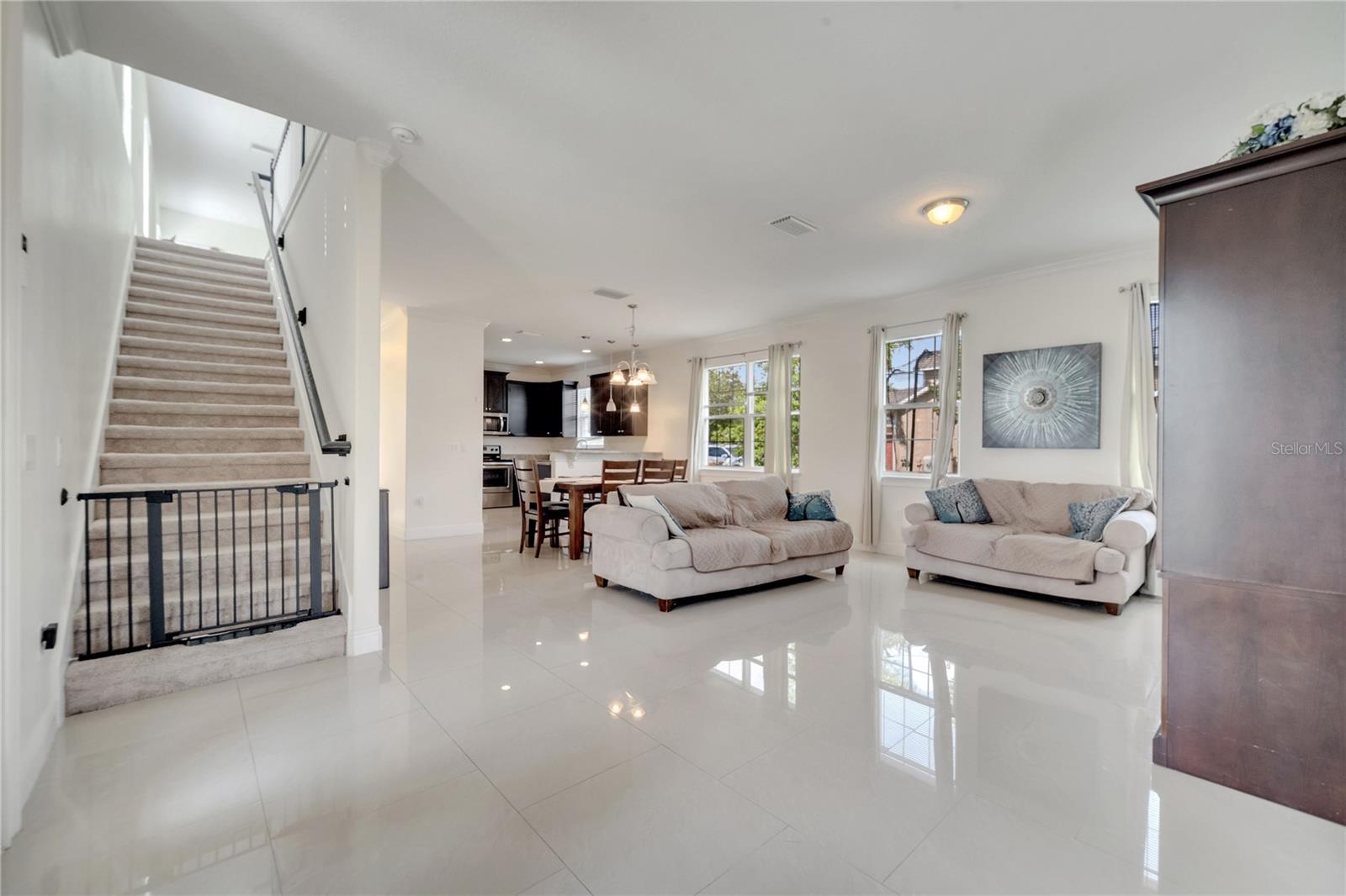 4899 MEADOW DRIVE
