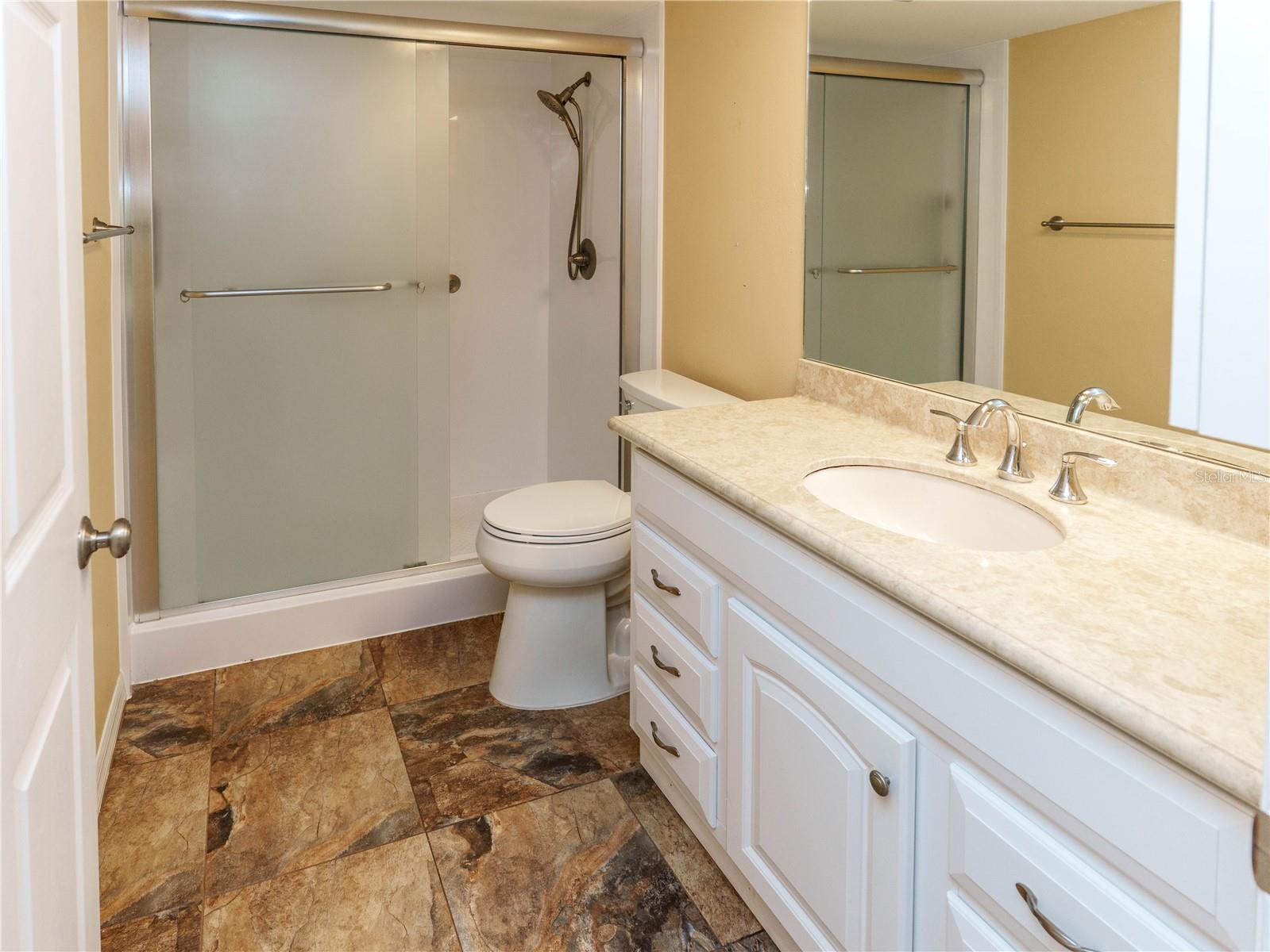 HARBOR GREENS AT YACHT CLUB ESTATES - Residential