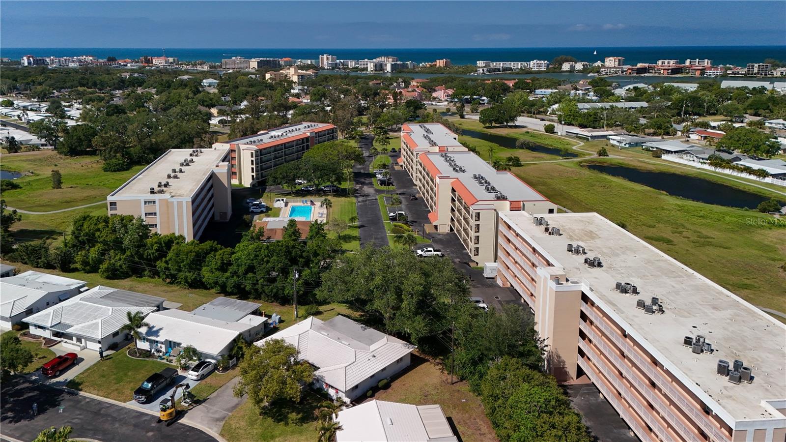 HARBOR GREENS AT YACHT CLUB ESTATES - Residential