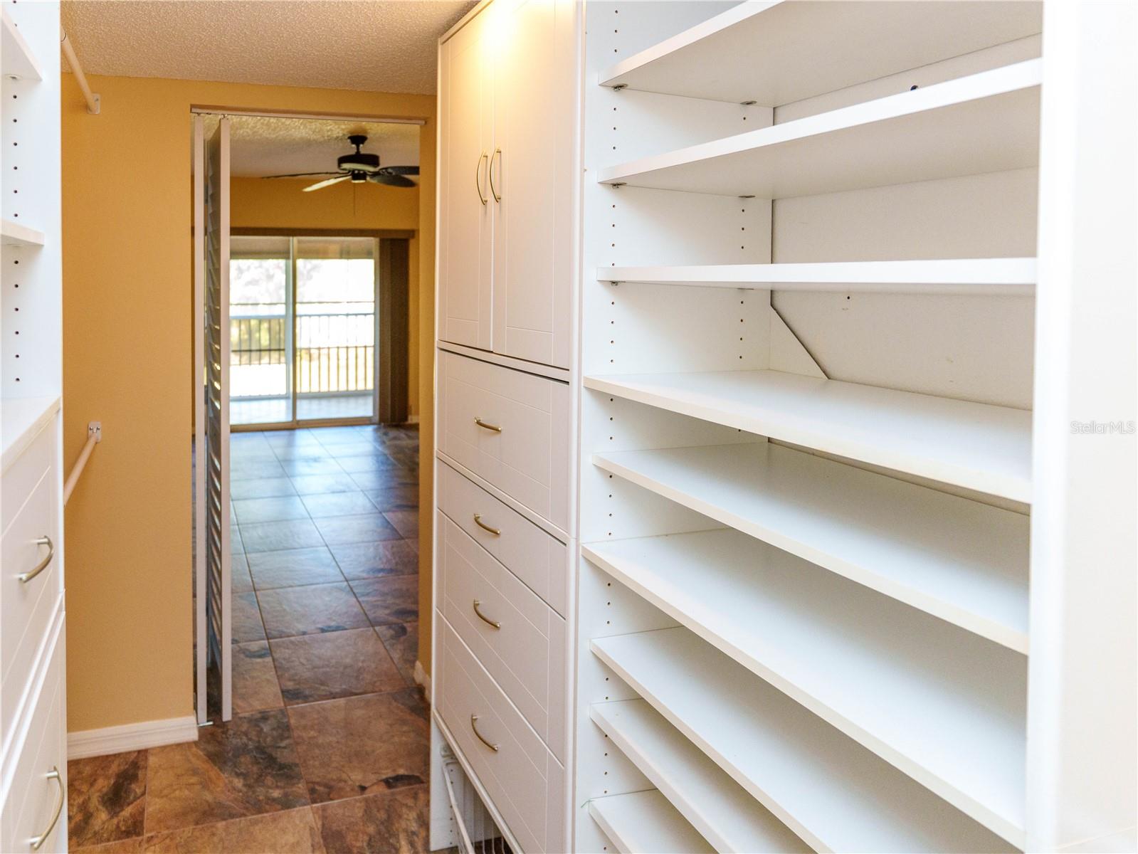 HARBOR GREENS AT YACHT CLUB ESTATES - Residential