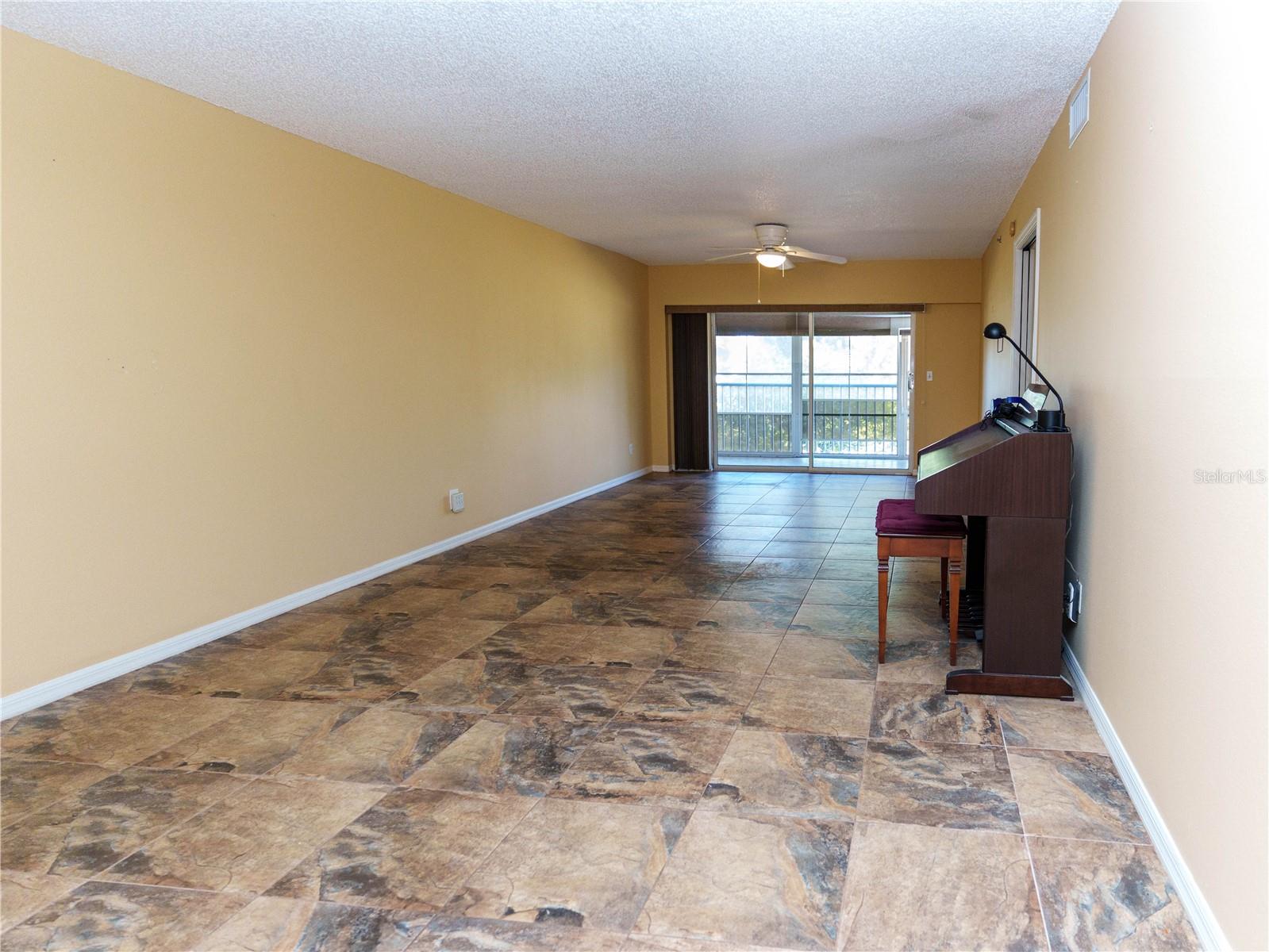 HARBOR GREENS AT YACHT CLUB ESTATES - Residential