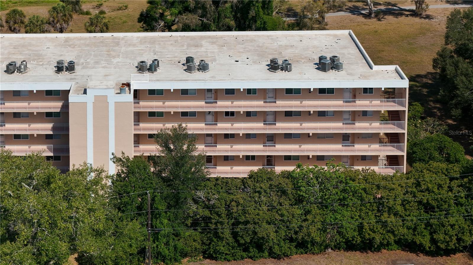 HARBOR GREENS AT YACHT CLUB ESTATES - Residential