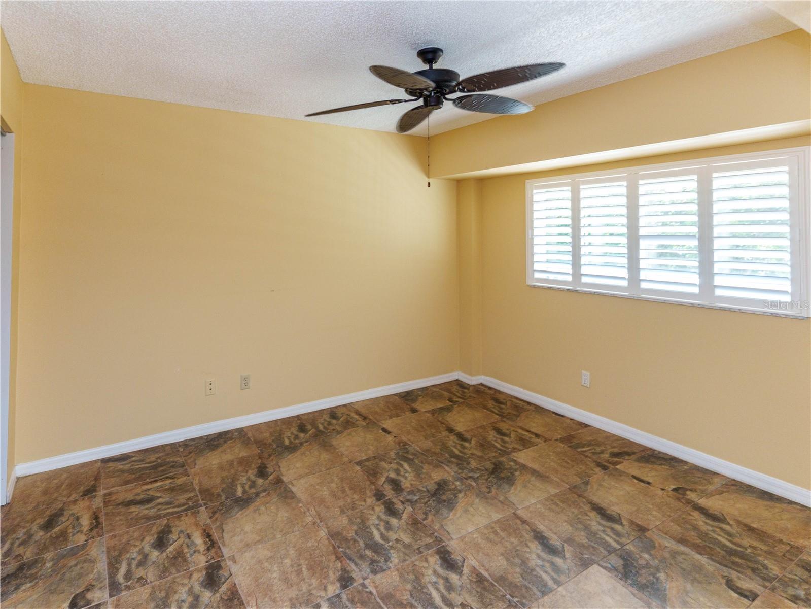 HARBOR GREENS AT YACHT CLUB ESTATES - Residential