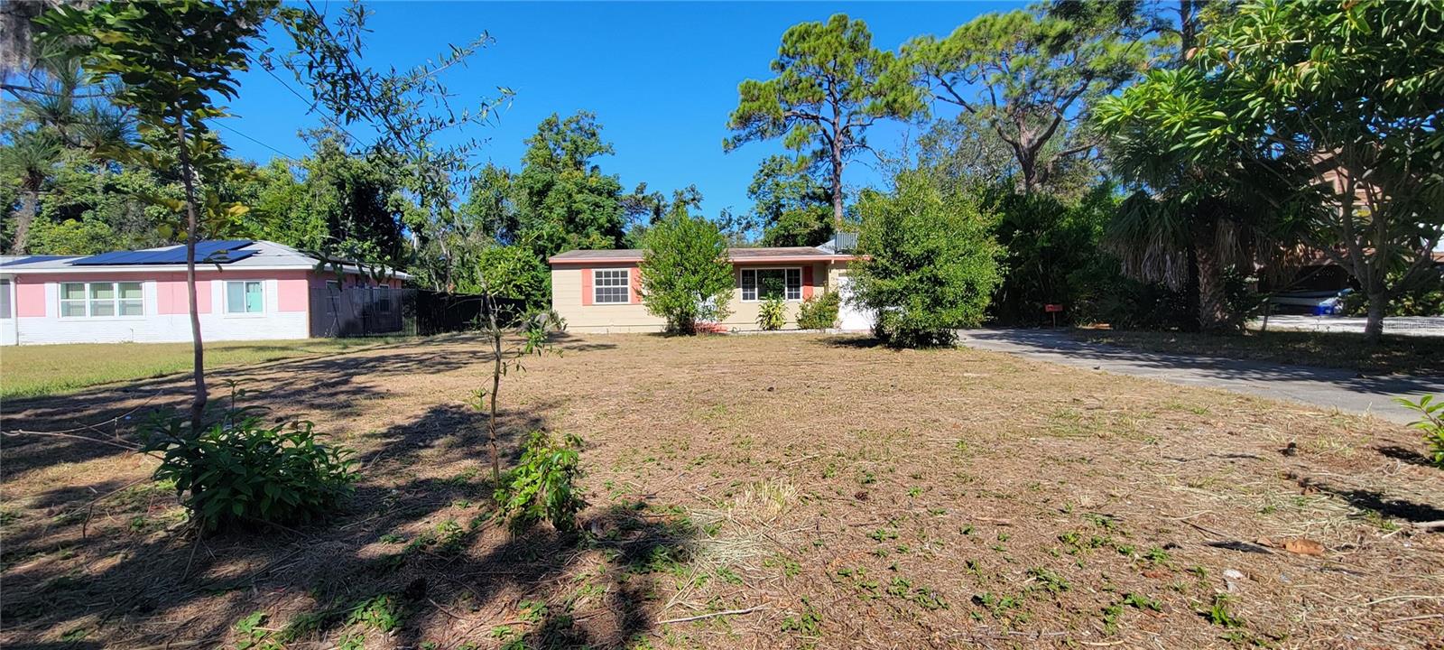 LAKEWOOD ESTATES SEC A - Residential