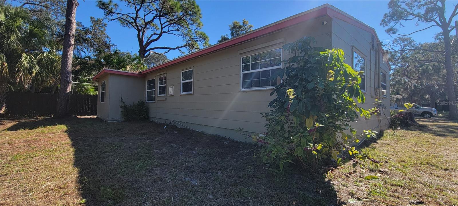 LAKEWOOD ESTATES SEC A - Residential