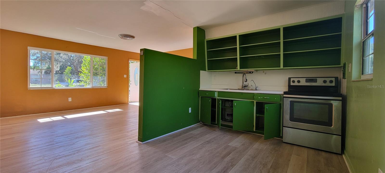 LAKEWOOD ESTATES SEC A - Residential