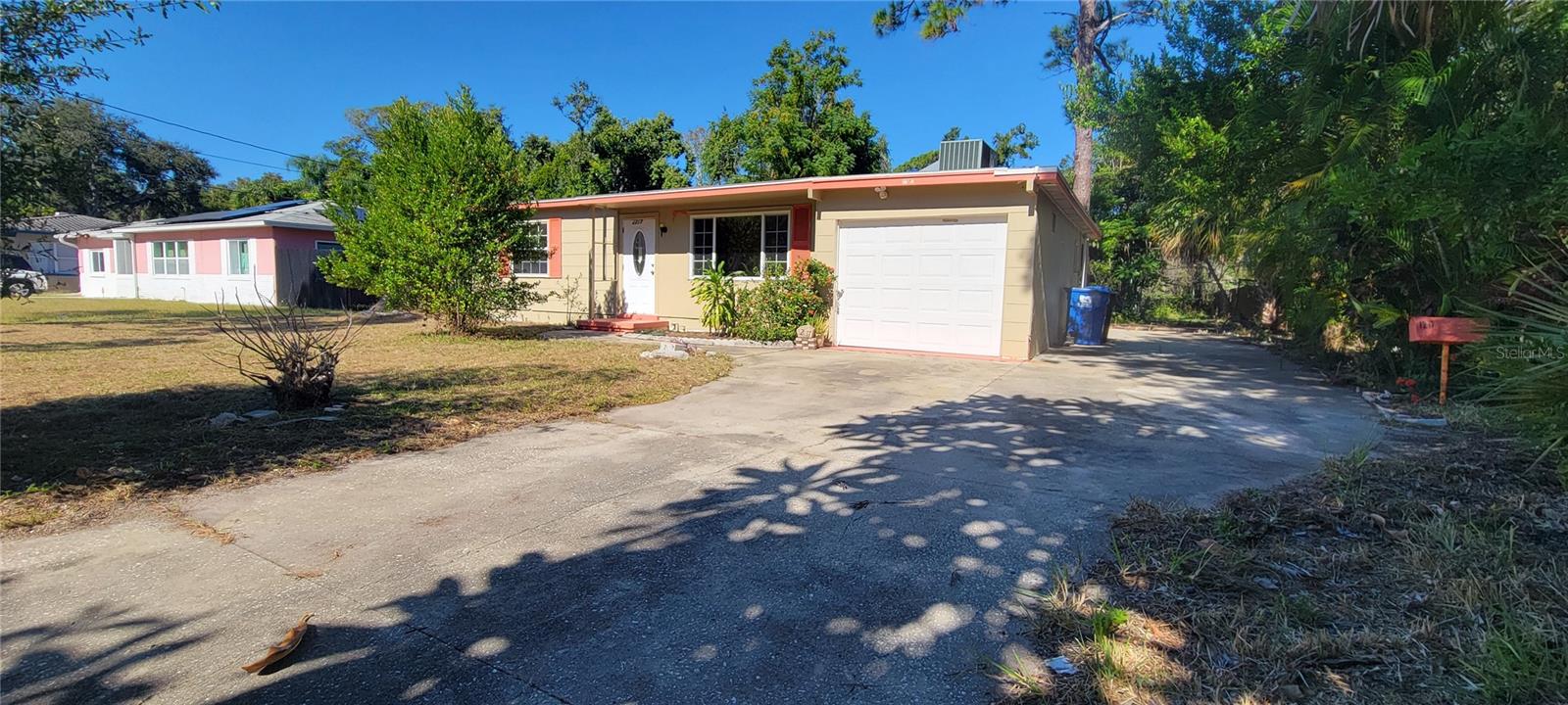 LAKEWOOD ESTATES SEC A - Residential