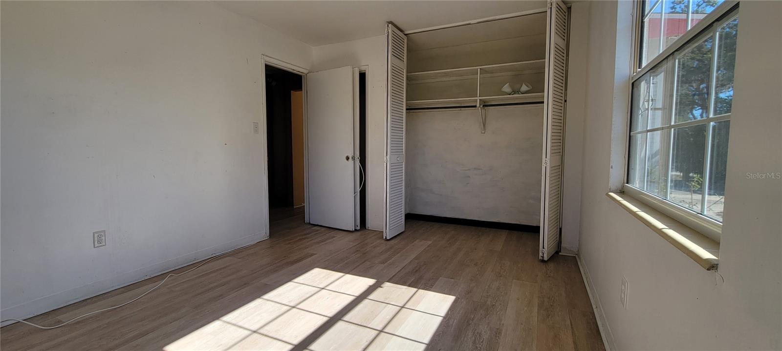 LAKEWOOD ESTATES SEC A - Residential