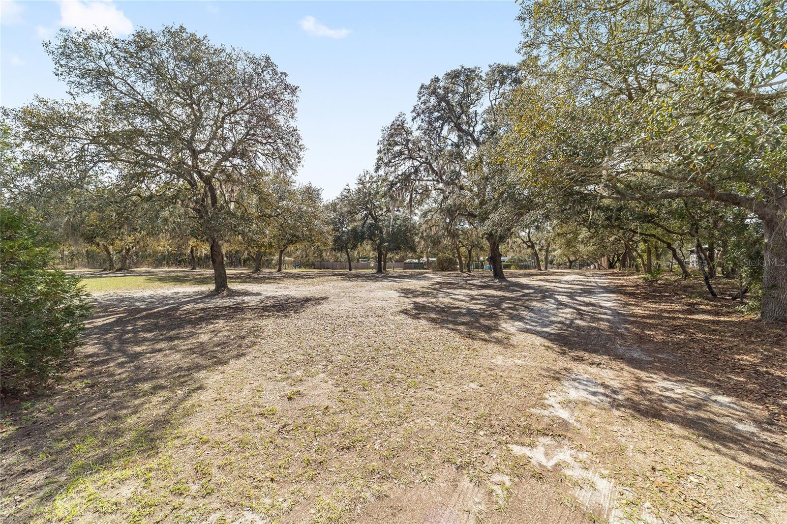 LAKE TROPICANA RANCHETTES UN 02 - Residential