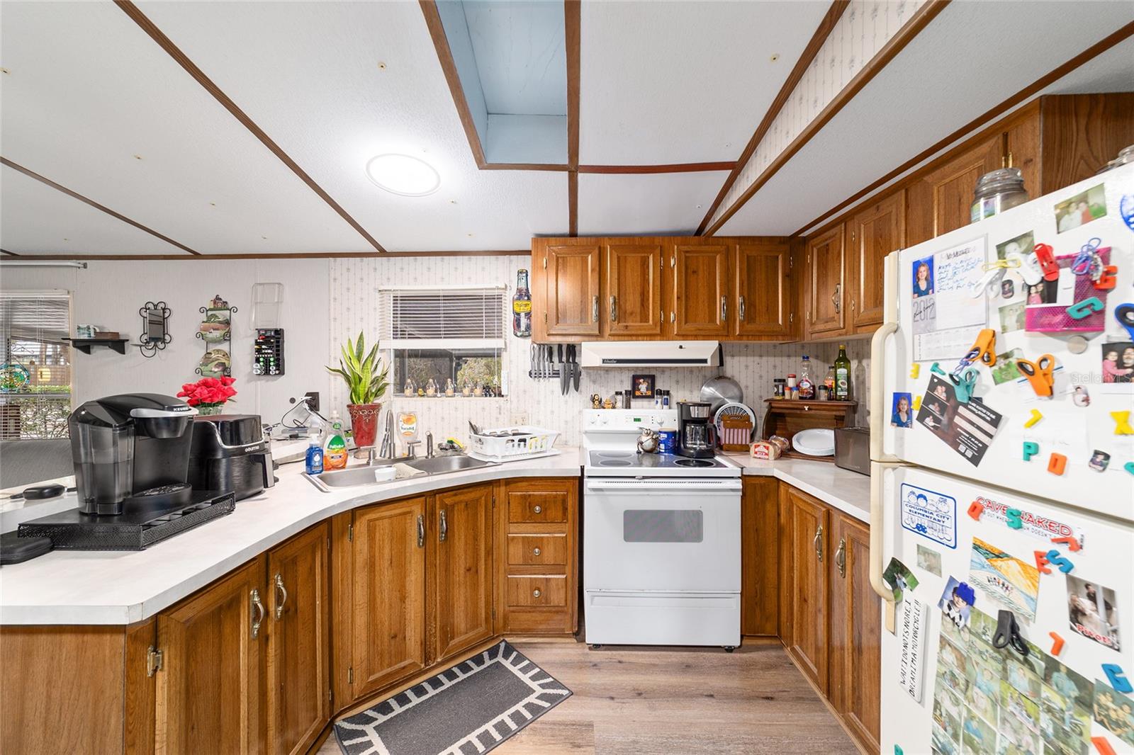 LAKE TROPICANA RANCHETTES UN 02 - Residential