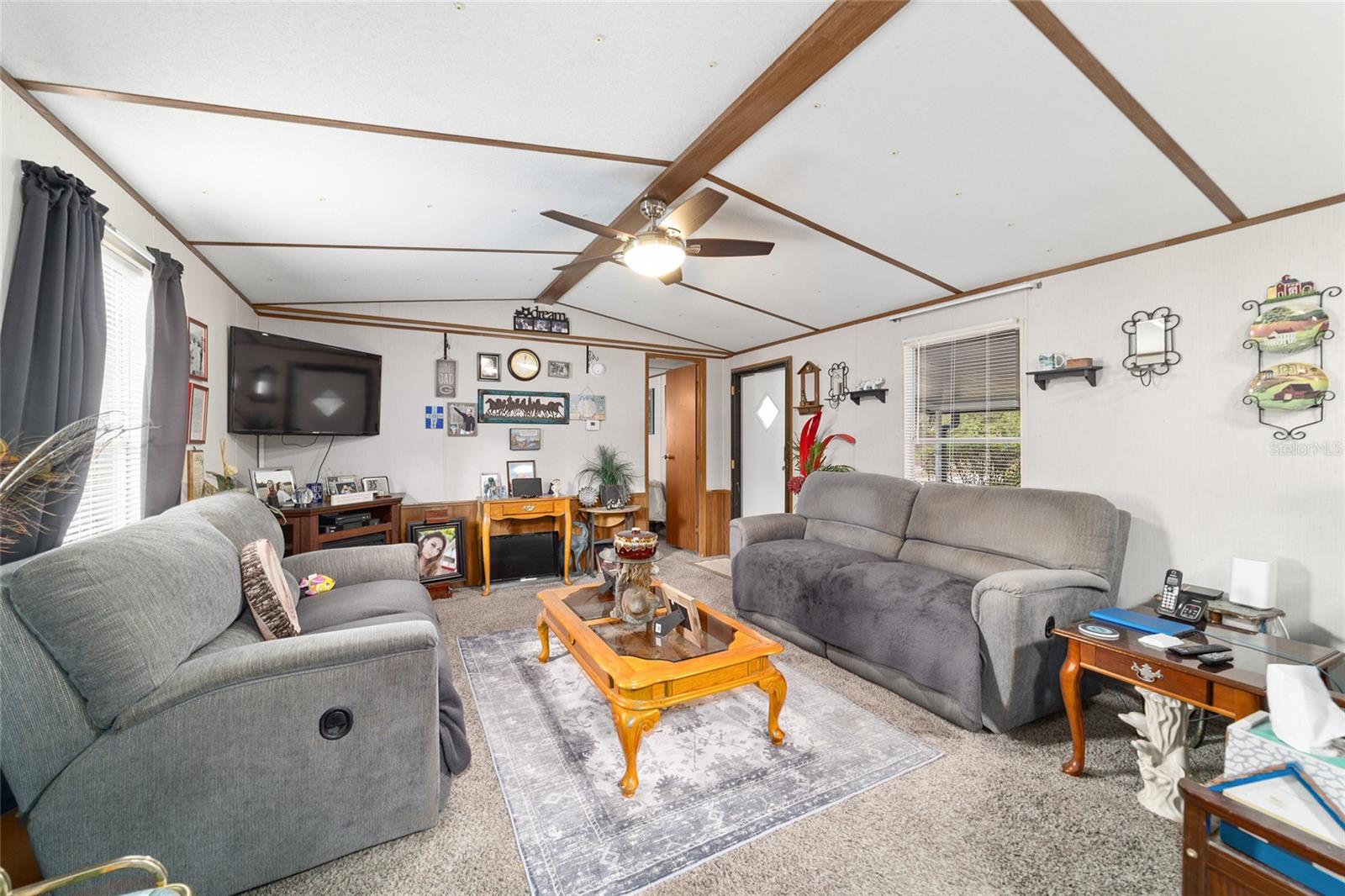 LAKE TROPICANA RANCHETTES UN 02 - Residential