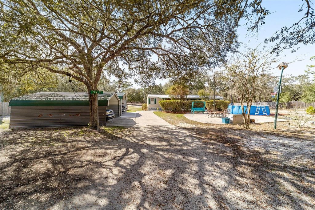 Photo of 4970 SW 176th Avenue, Dunnellon, FL 34432 (MLS # OM720482)