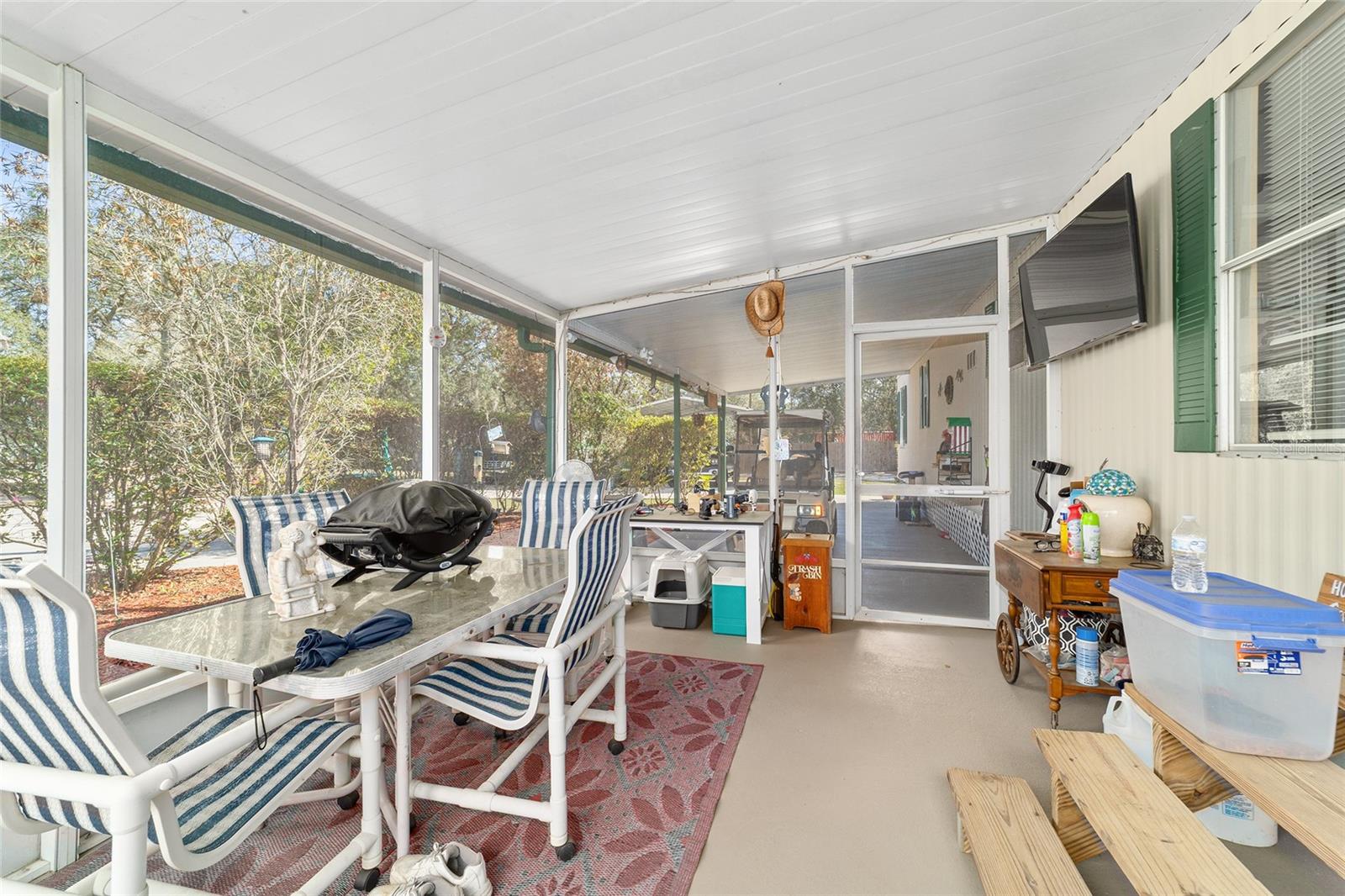 LAKE TROPICANA RANCHETTES UN 02 - Residential