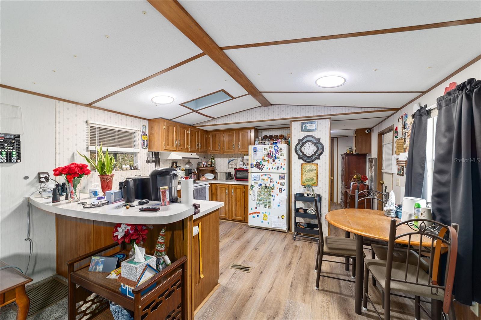 LAKE TROPICANA RANCHETTES UN 02 - Residential