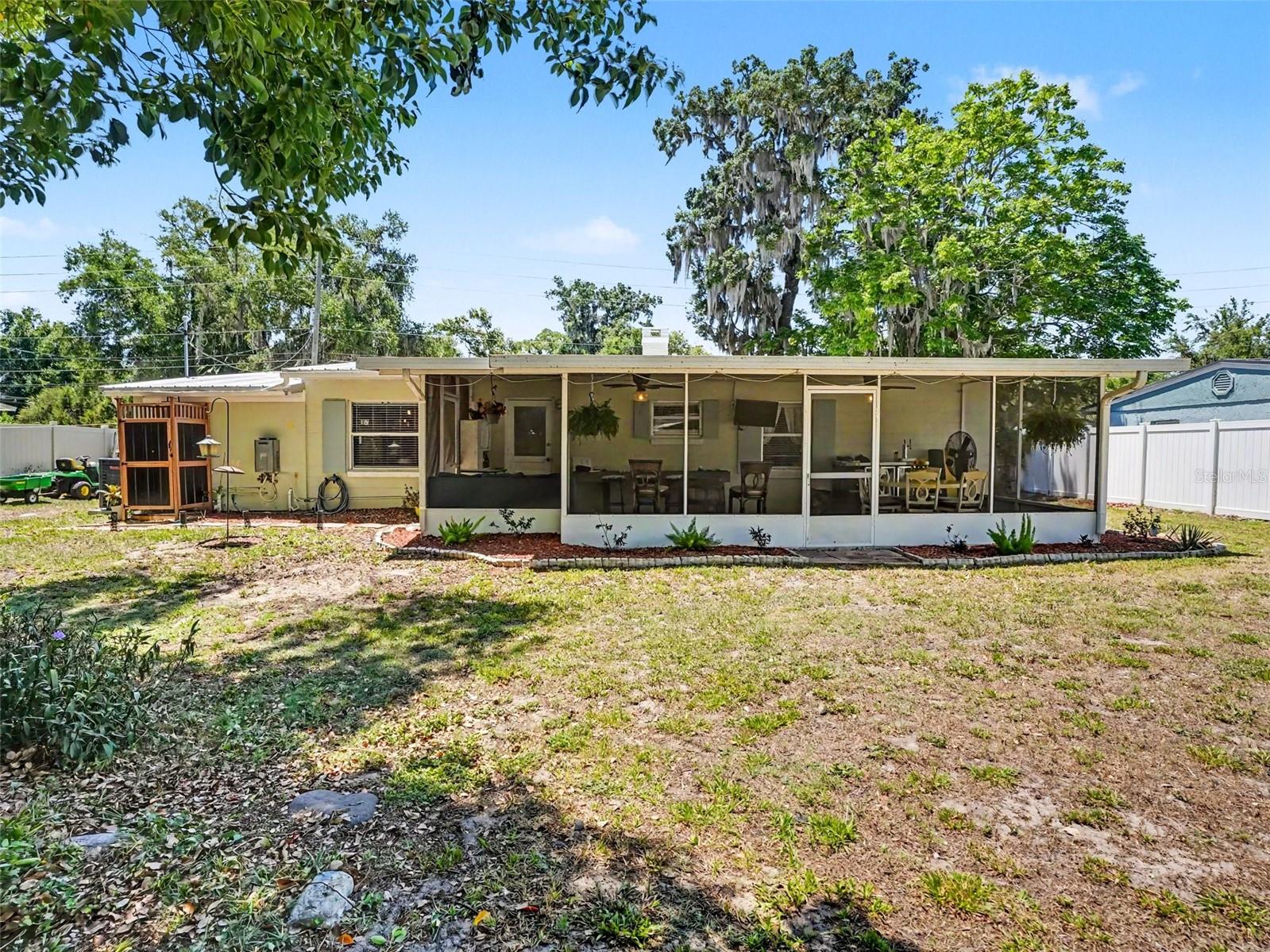 MOUNT DORA ORANGE HILL - Residential