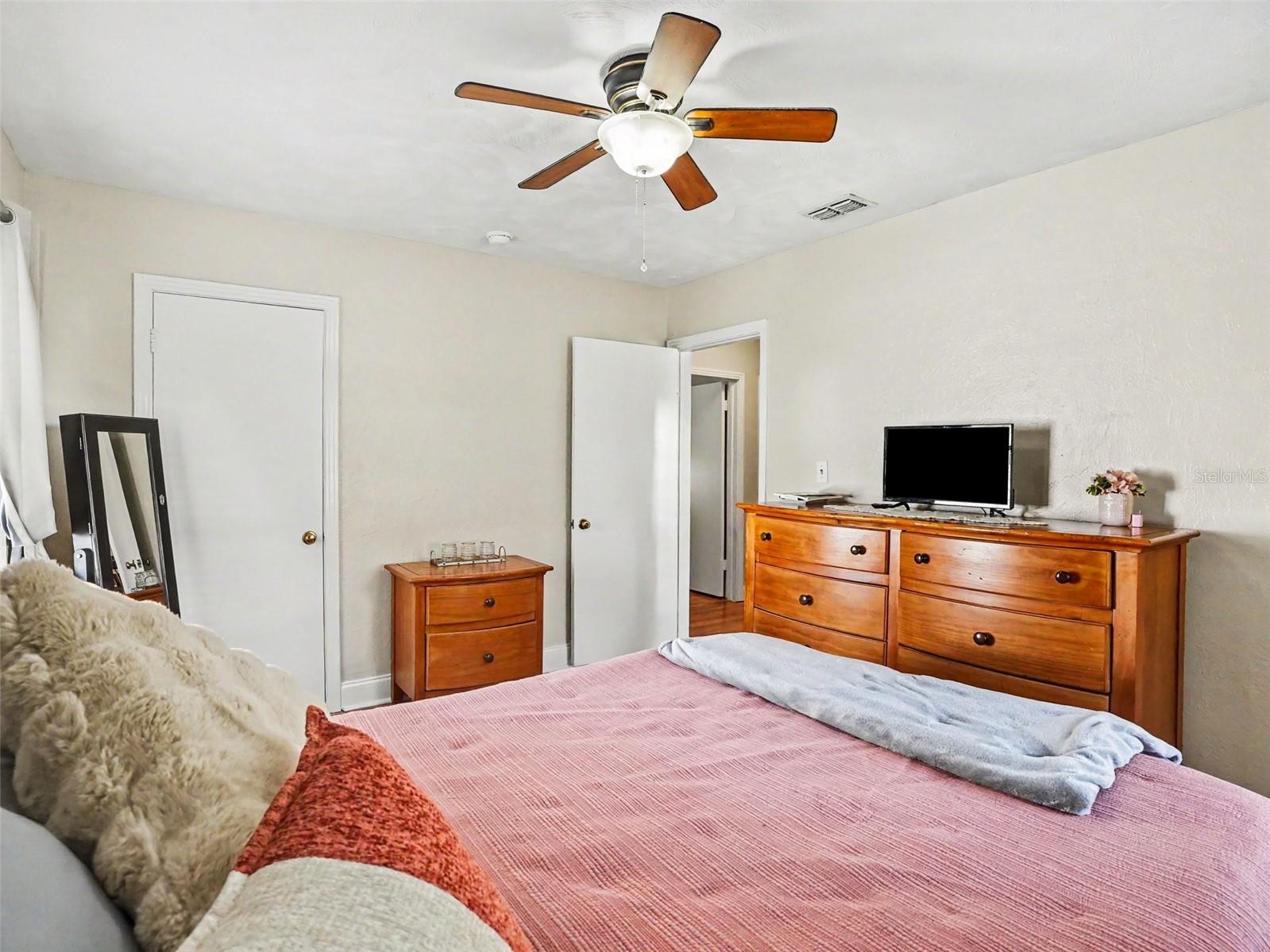 MOUNT DORA ORANGE HILL - Residential