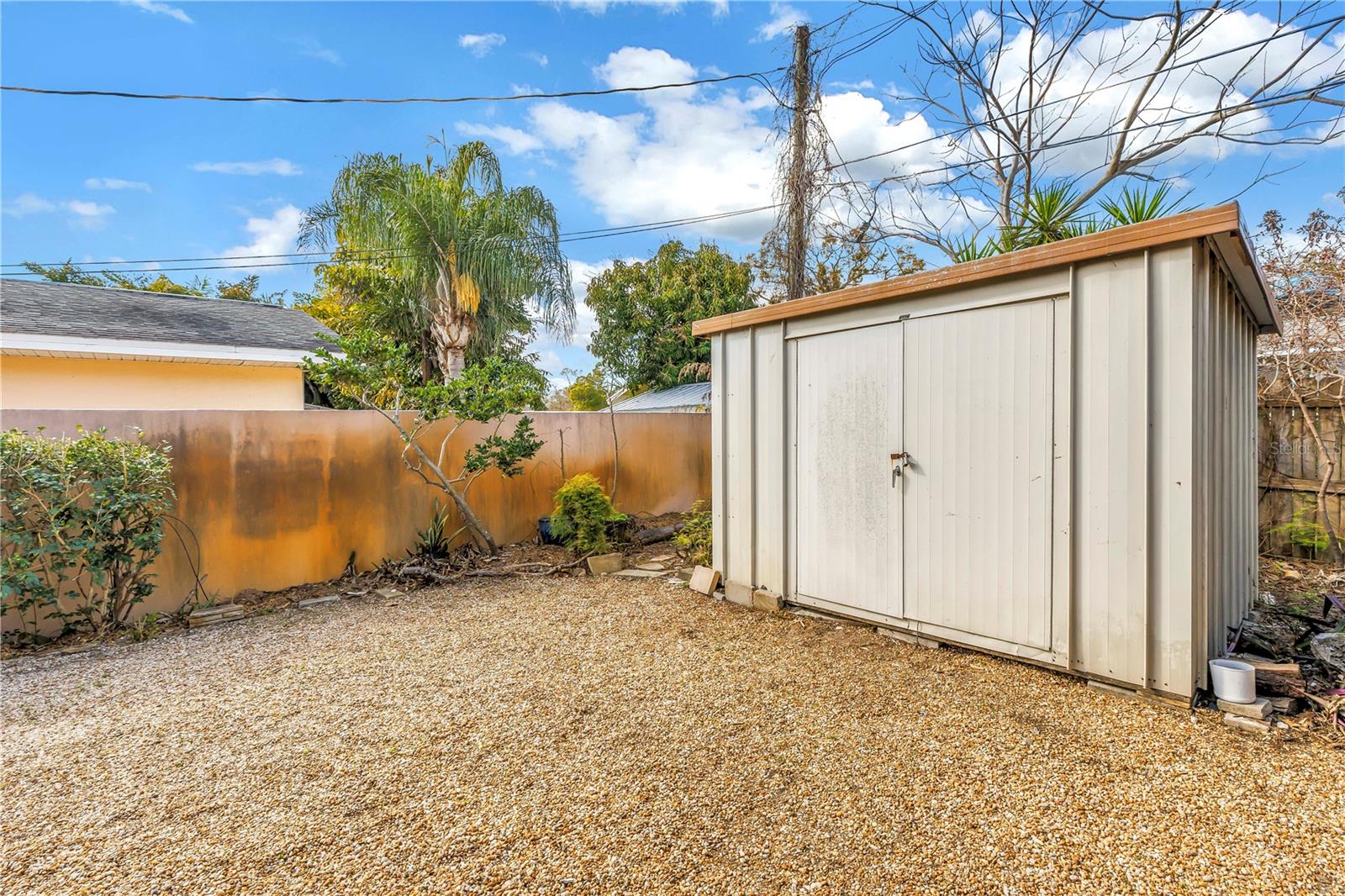 LAKE PASADENA DEV - Residential