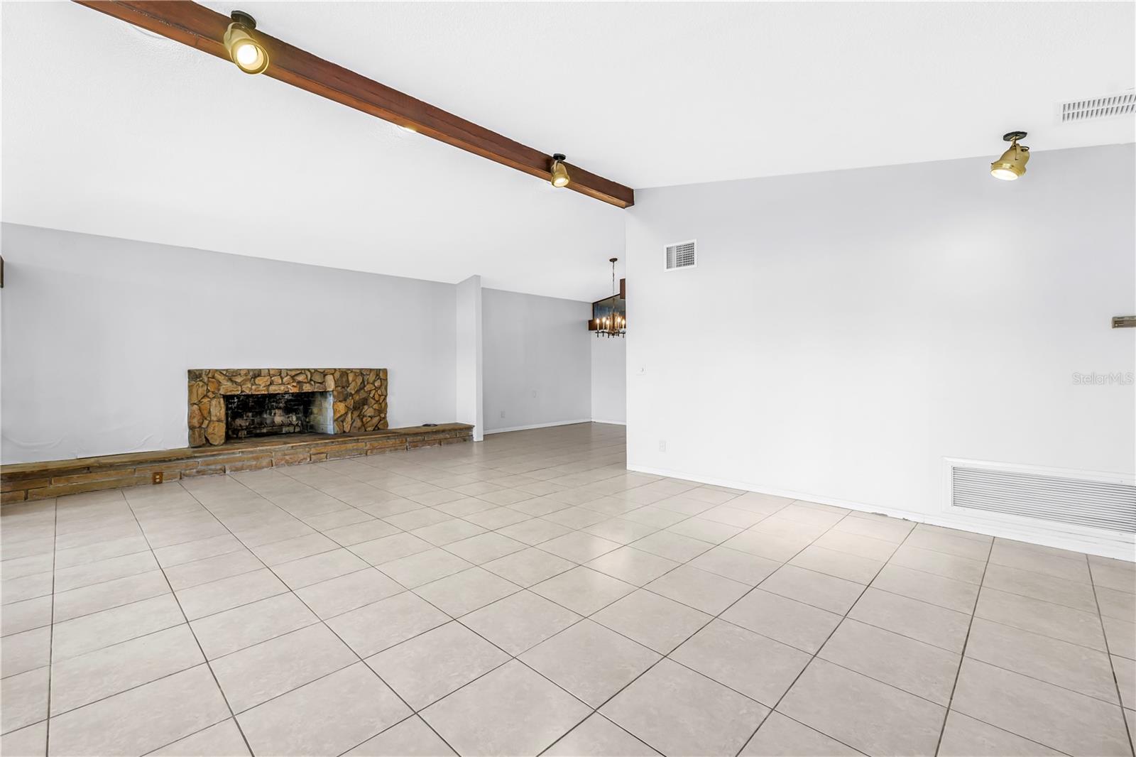 LAKE PASADENA DEV - Residential