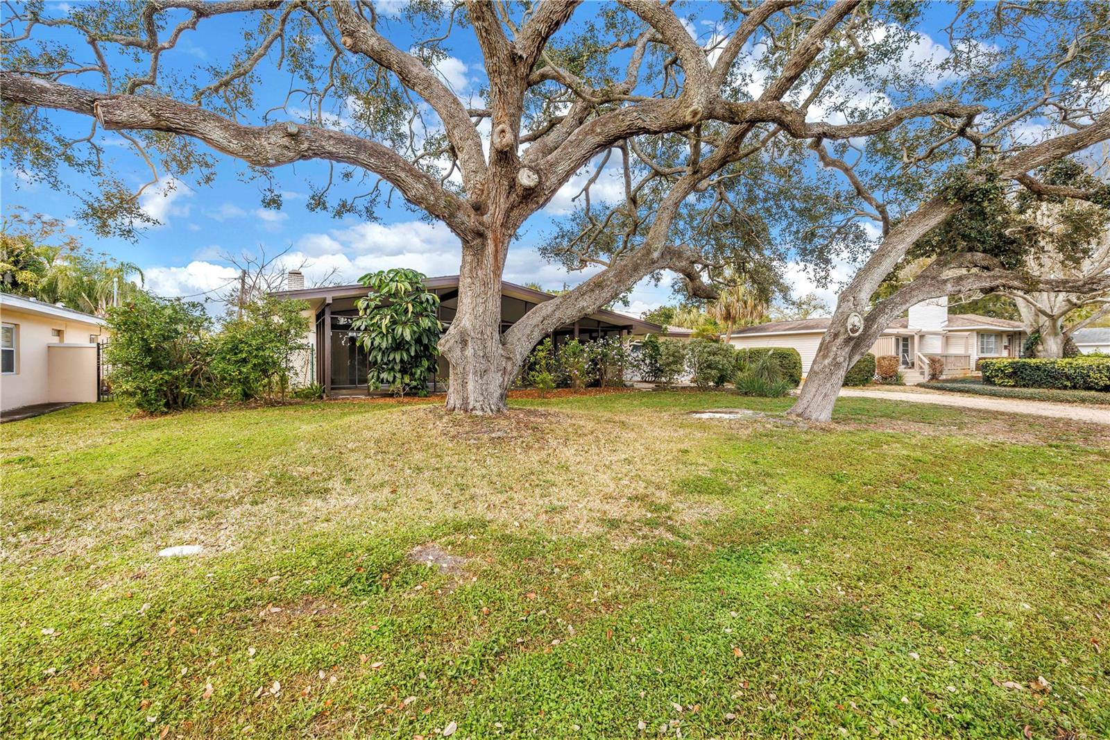 LAKE PASADENA DEV - Residential