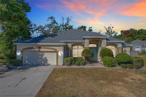 A home in LONGWOOD