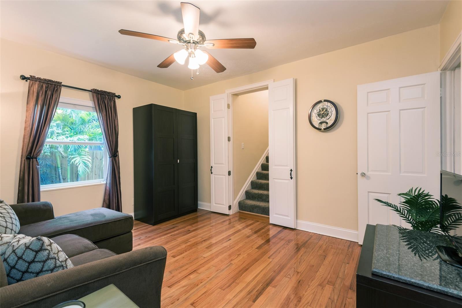 BARNARD ERASTUS A S REV SUB - Residential