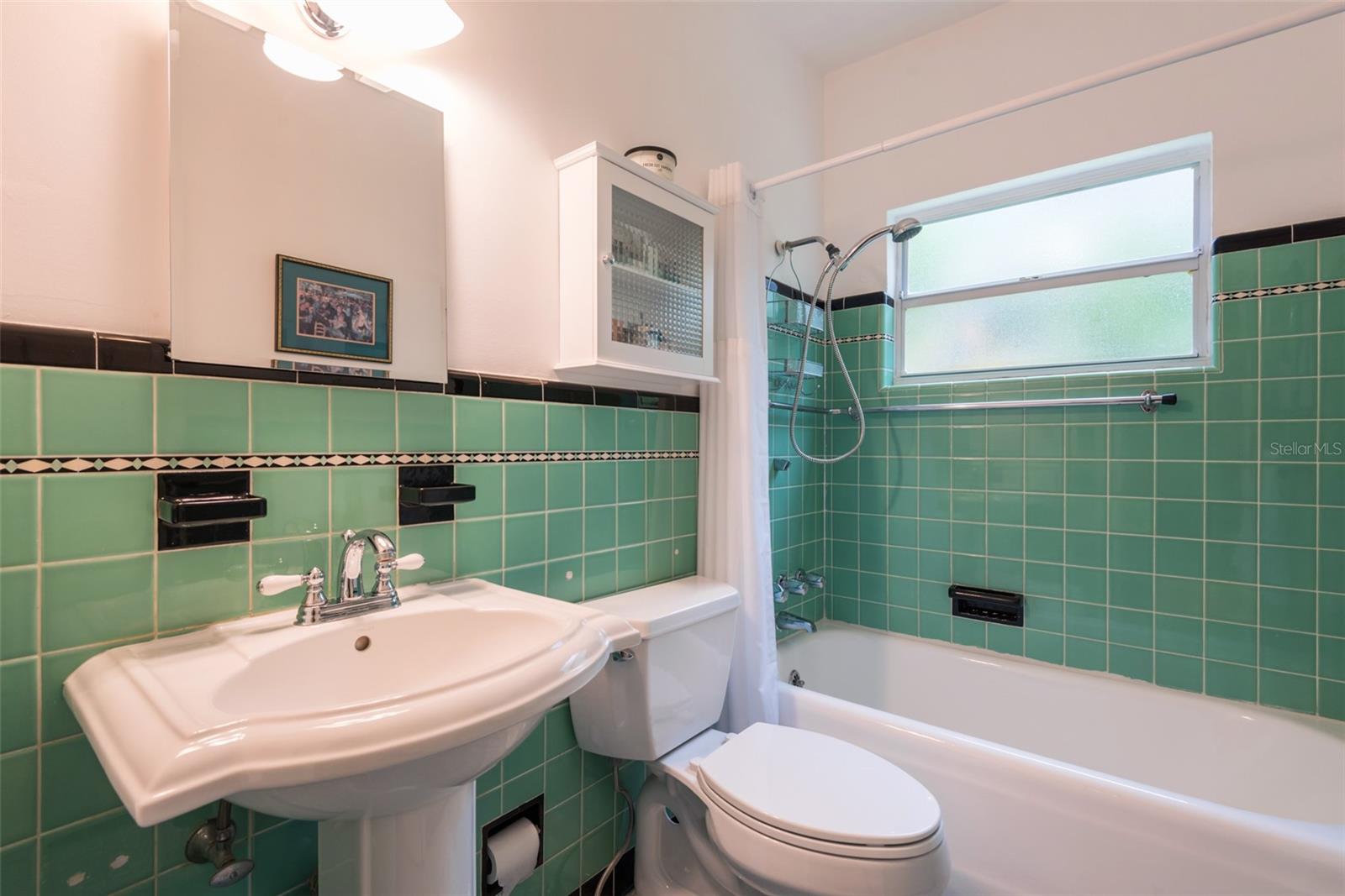 BARNARD ERASTUS A S REV SUB - Residential