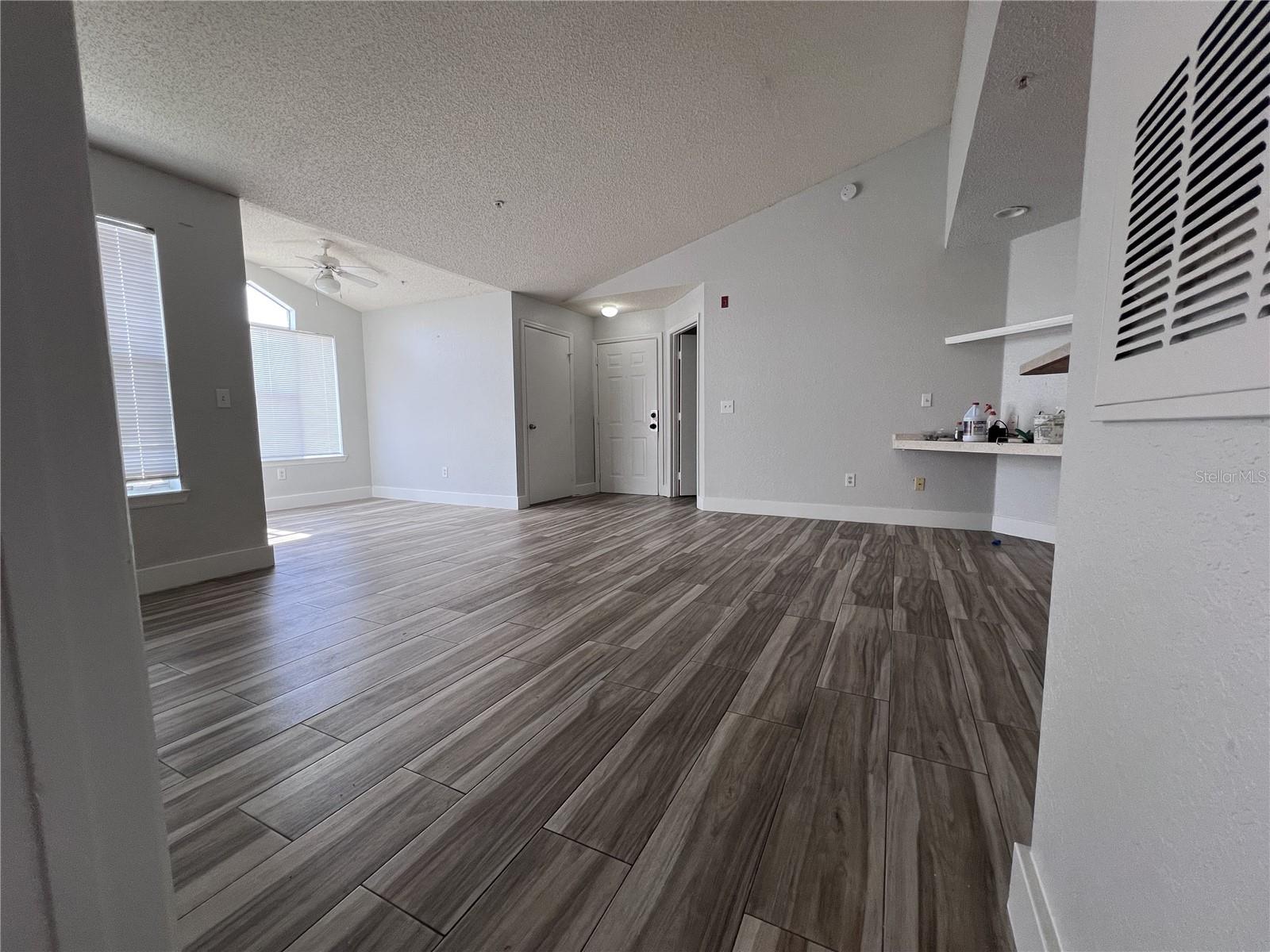 VILLAS DEL SOL AT KISSIMMEE CONDO - Residential