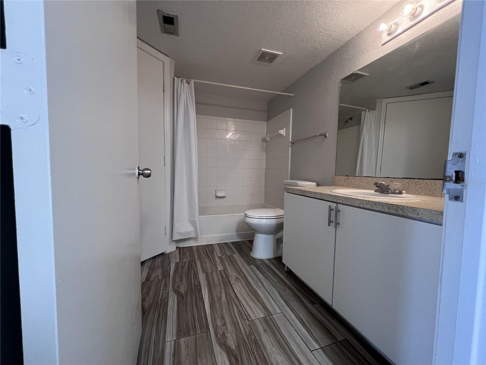 VILLAS DEL SOL AT KISSIMMEE CONDO - Residential