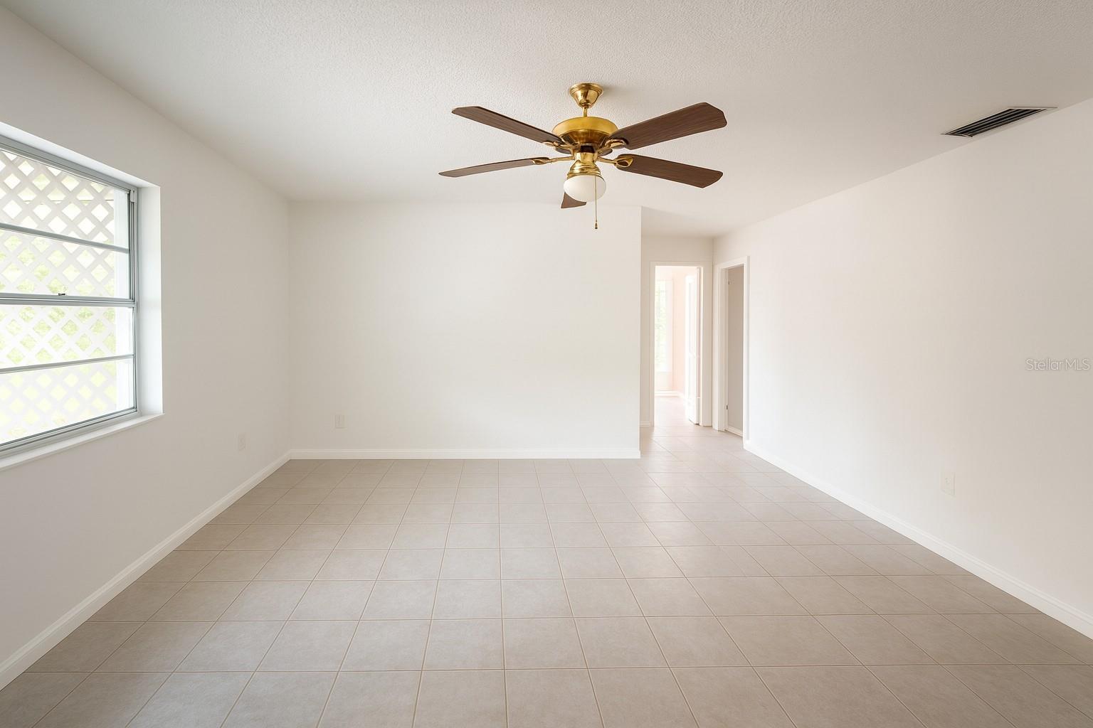 APL RED HILL FARMS ADD - Residential