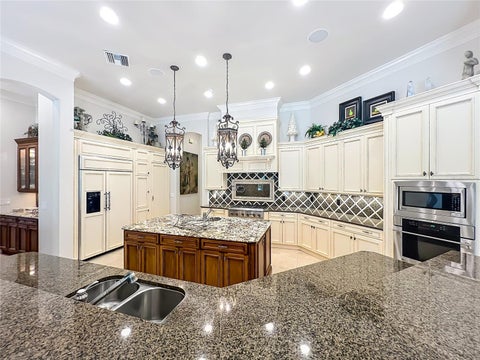 Tiny photo for 16028 Pendio Drive, Bella Collina, FL 34756 (MLS # G5114876)