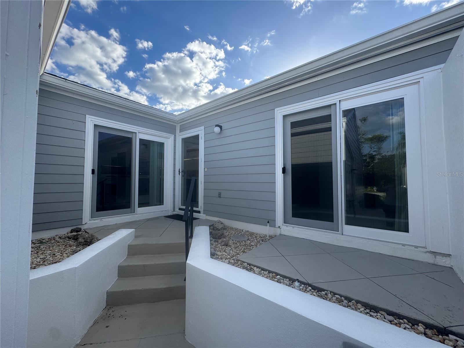 1288 SPOONBILL LANDINGS CIRCLE