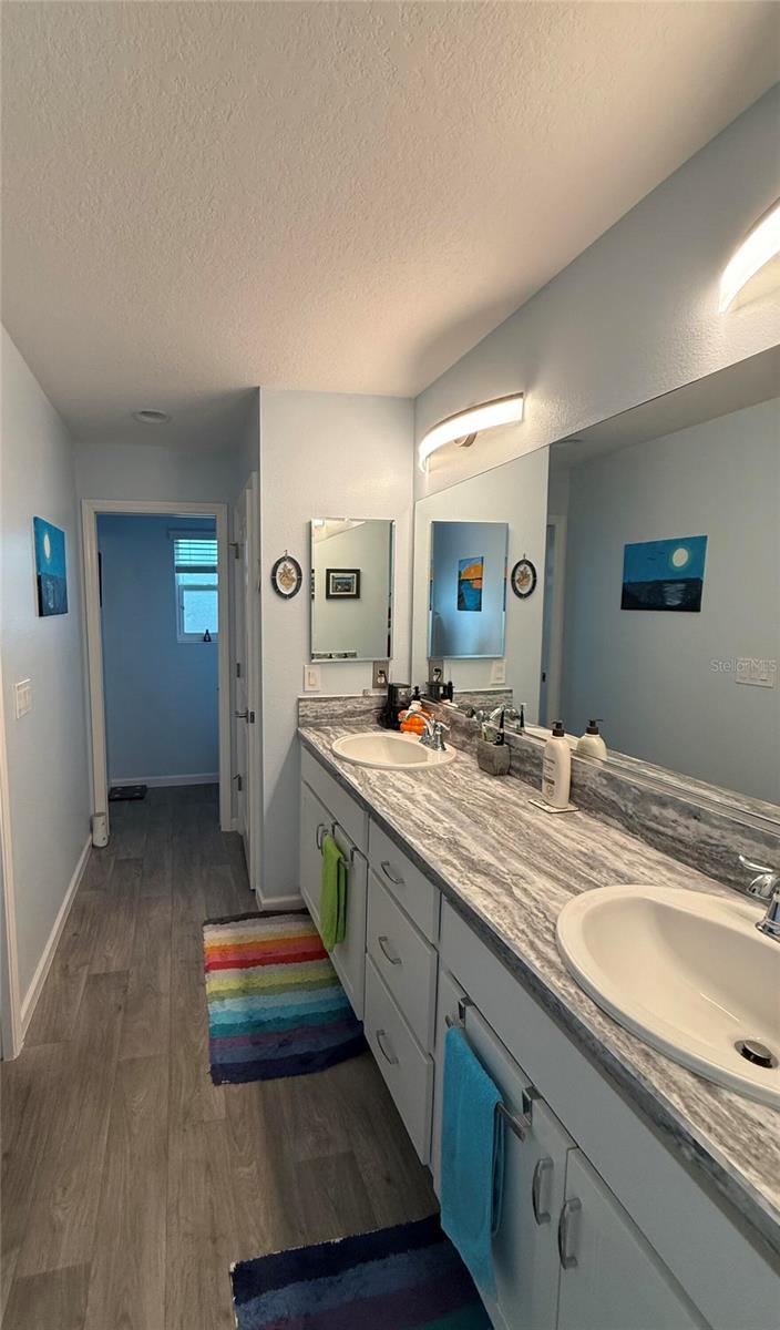 OXFORD OAKS PH 2 - Residential