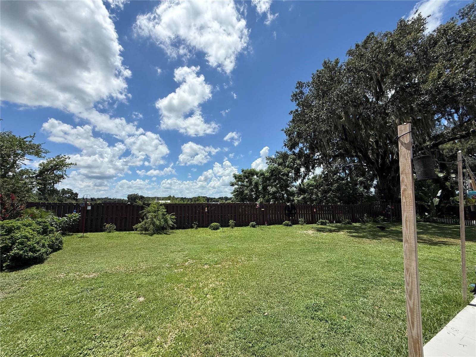 OXFORD OAKS PH 2 - Residential