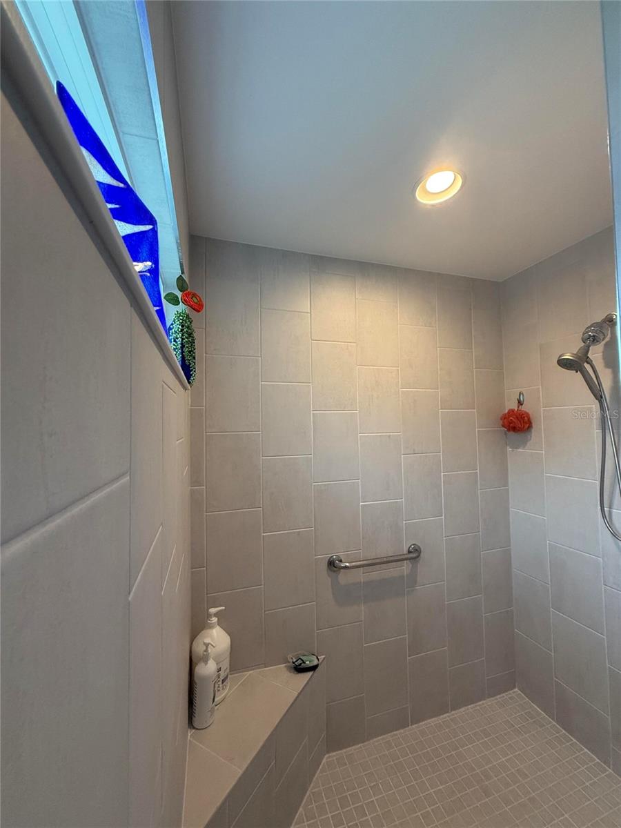 OXFORD OAKS PH 2 - Residential