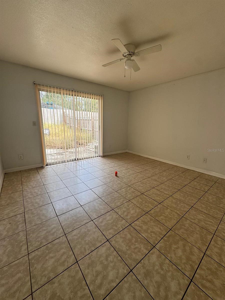 SELMA HOMESITES - Residential Lease