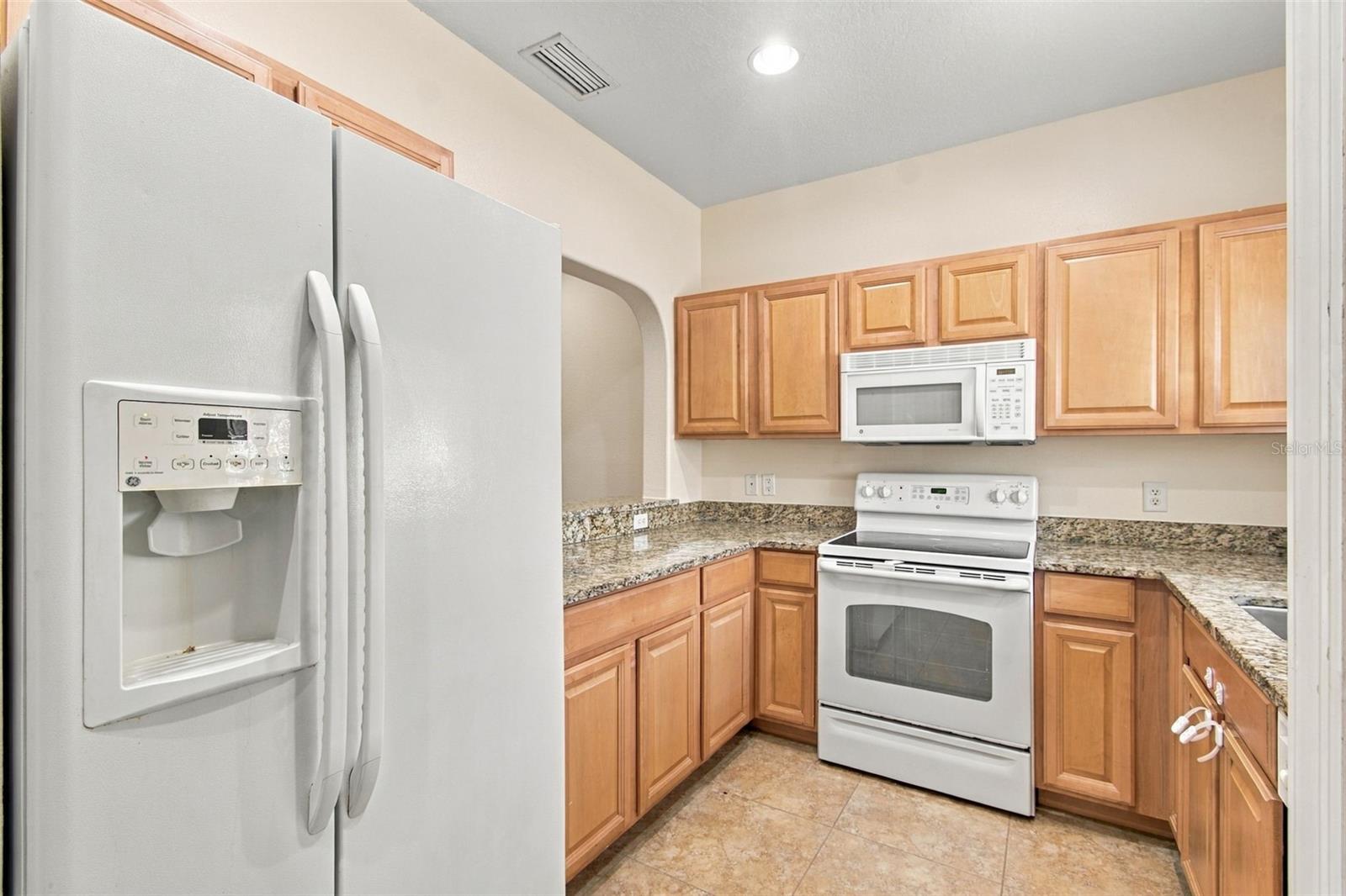 226 CAPE HARBOUR LOOP 104