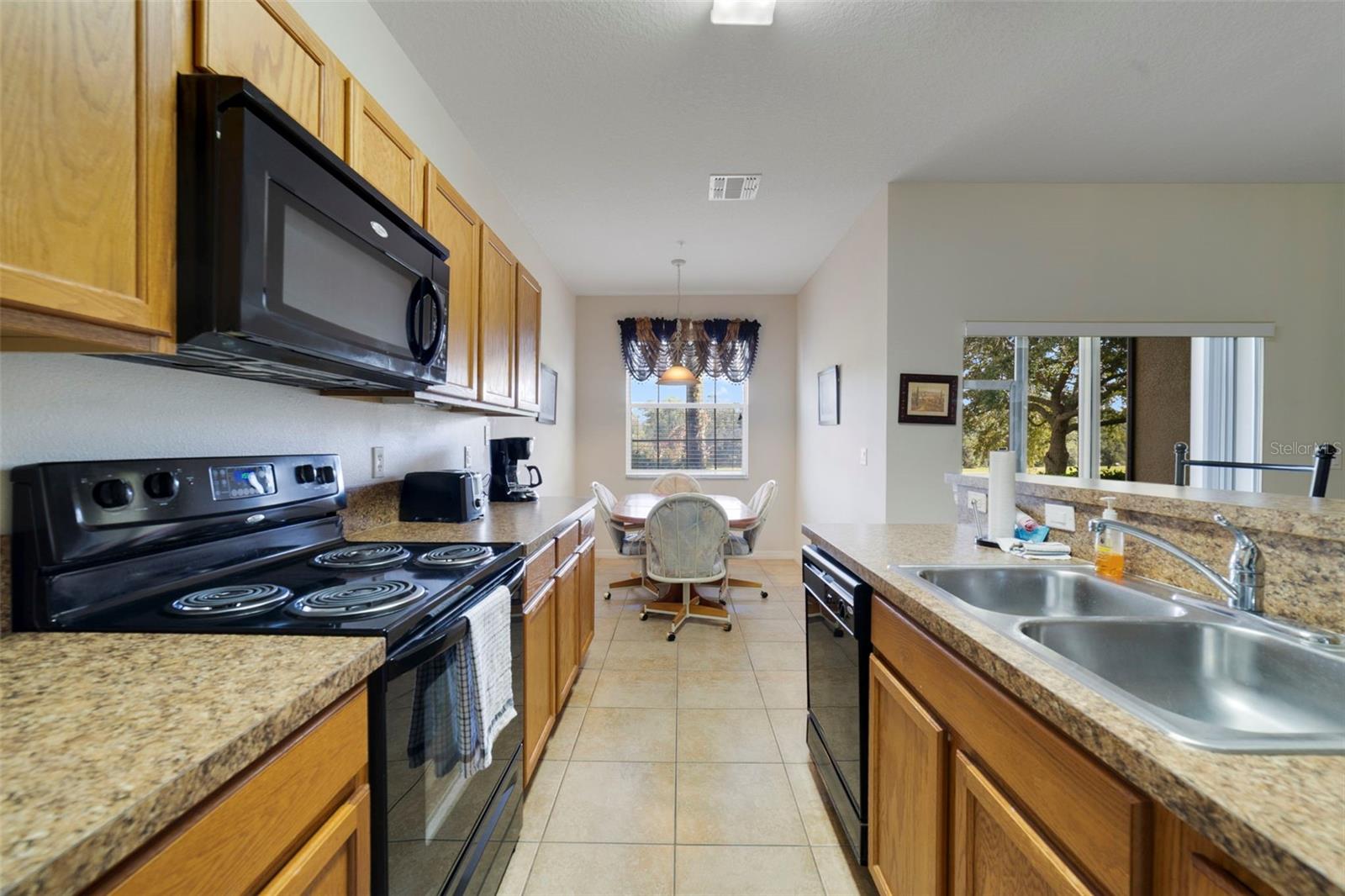 OAKWATER CONDO PH 20-23 - Residential