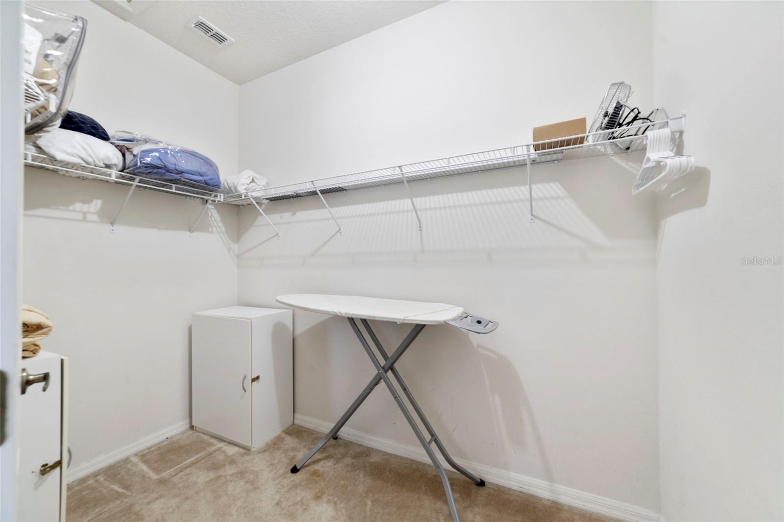 OAKWATER CONDO PH 20-23 - Residential