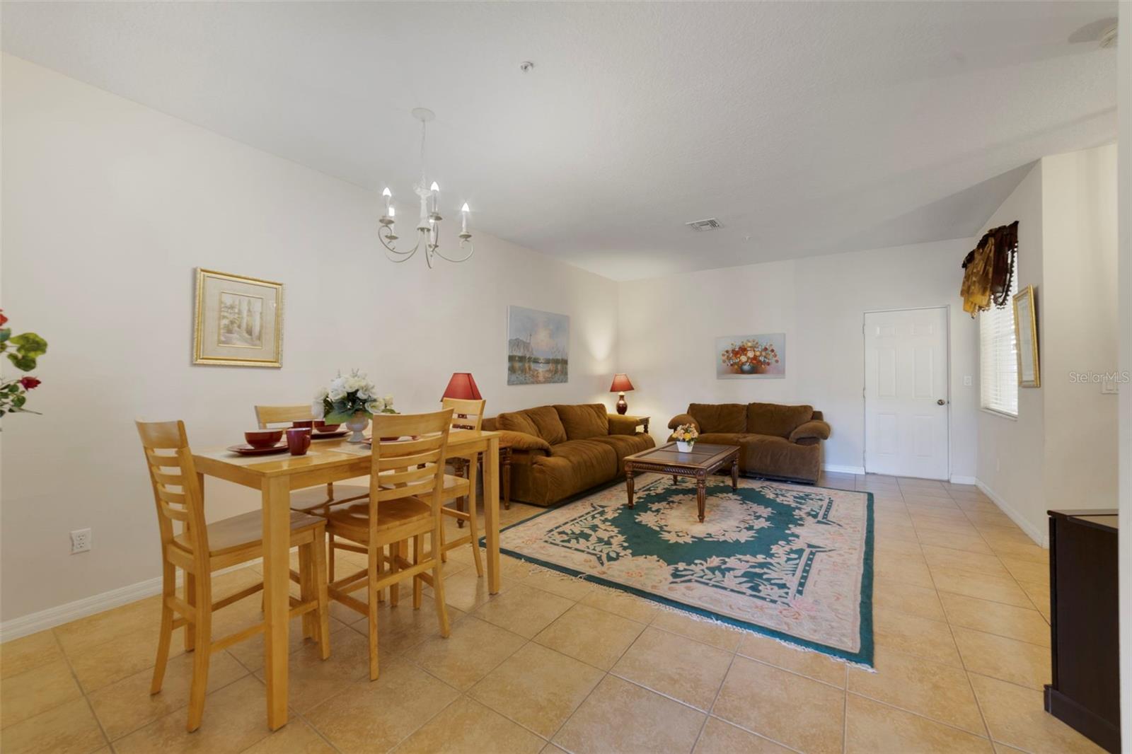 OAKWATER CONDO PH 20-23 - Residential