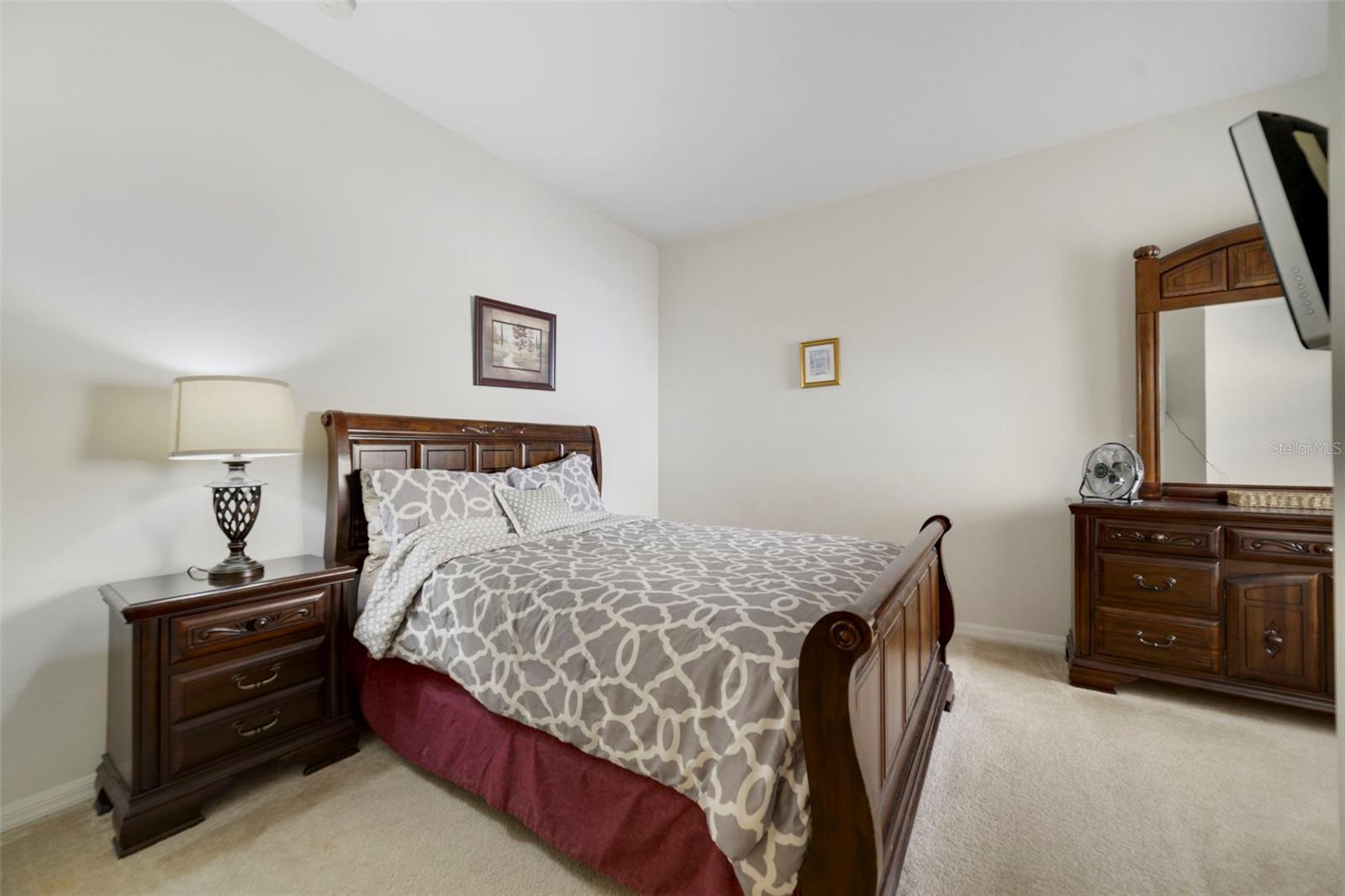 OAKWATER CONDO PH 20-23 - Residential