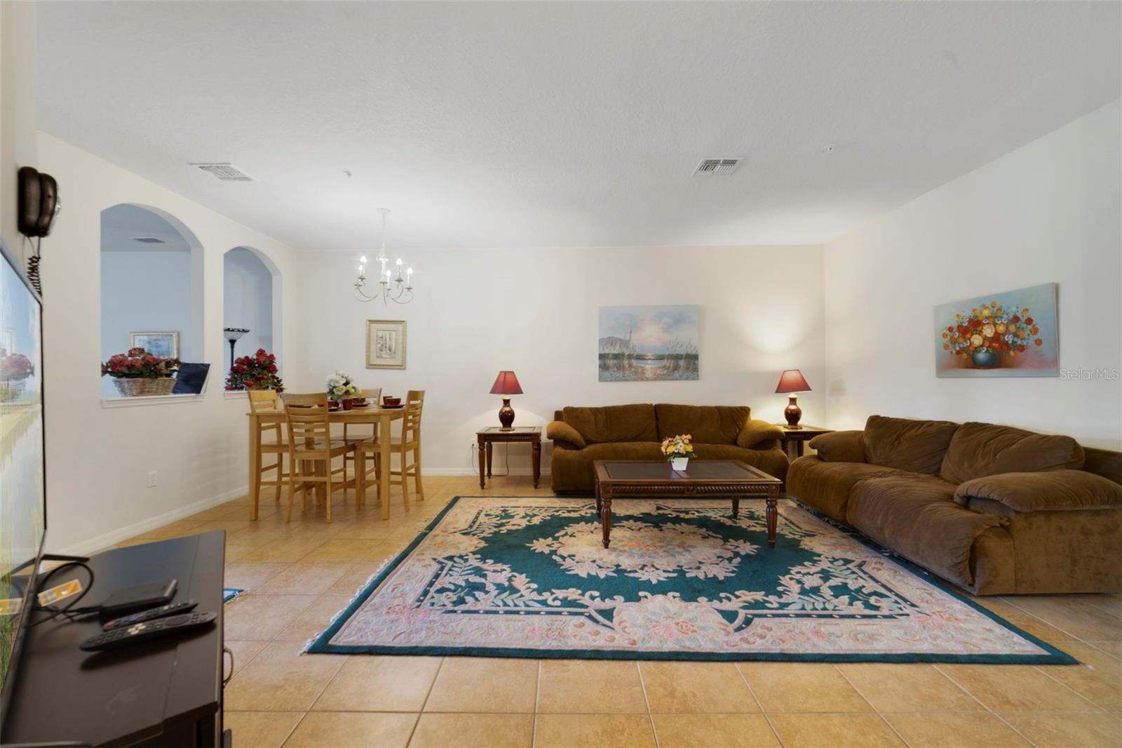 OAKWATER CONDO PH 20-23 - Residential