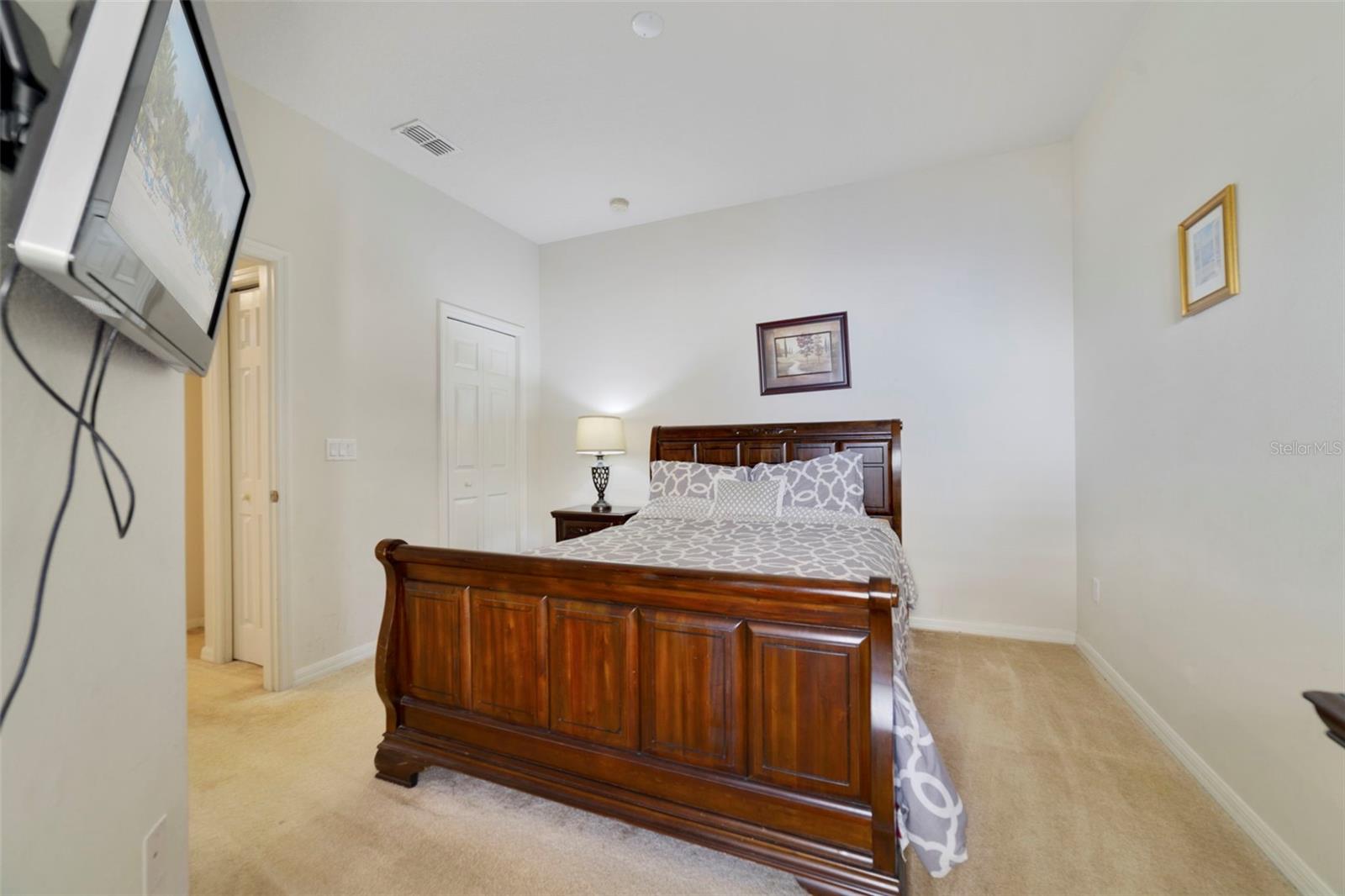 OAKWATER CONDO PH 20-23 - Residential