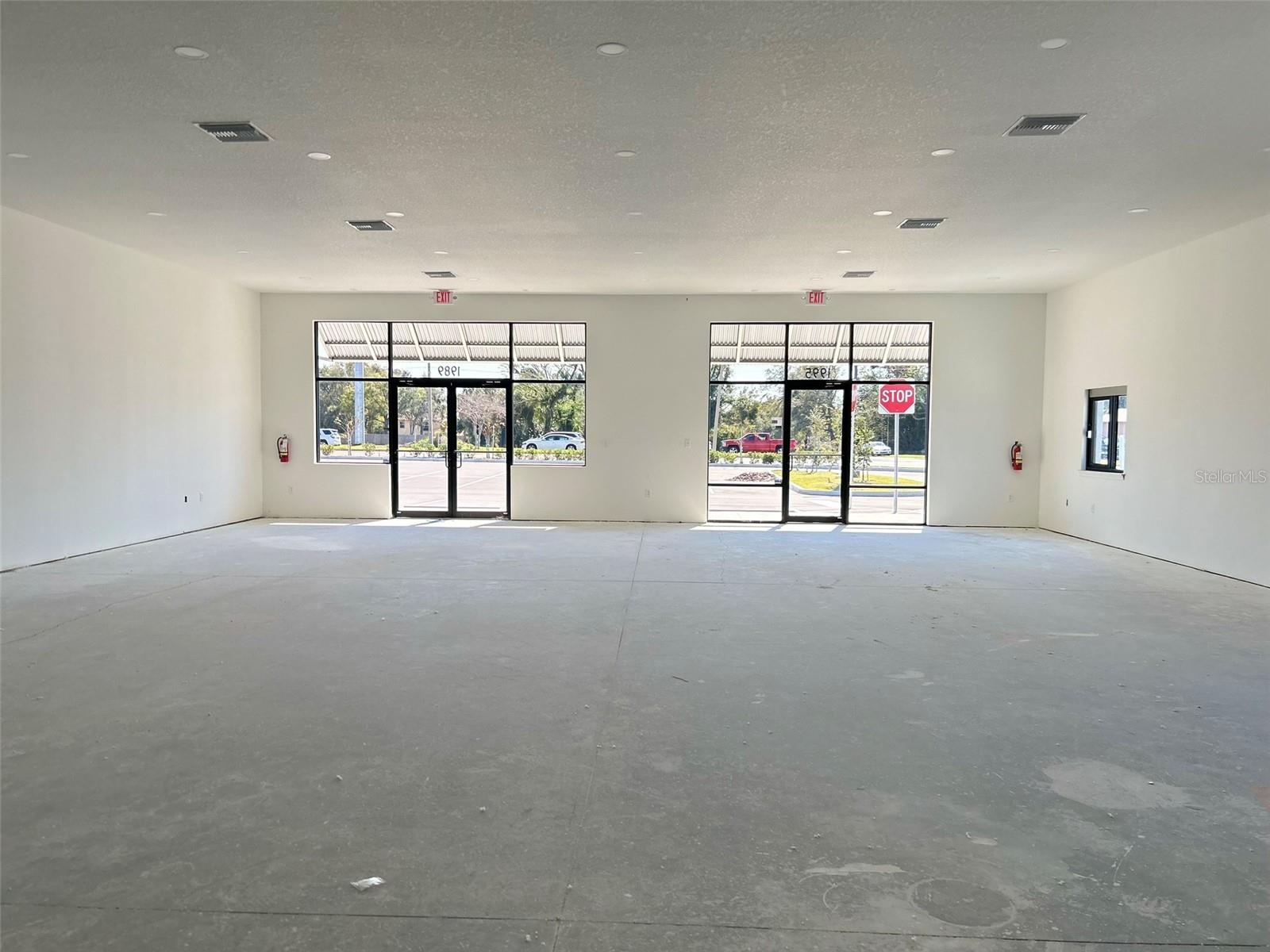 BLOUNT & WHITLEDGE SUB - Commercial Lease