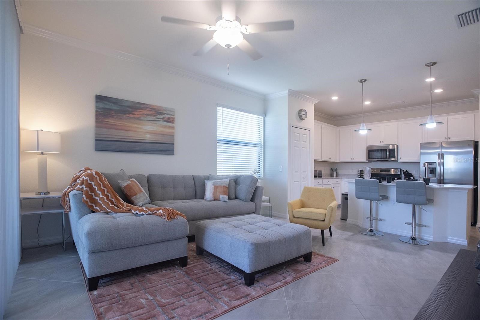 TERRACE VI AT LAKEWOOD NATIONAL PH I - Residential Lease