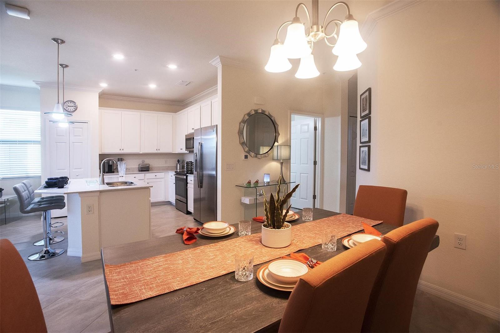 TERRACE VI AT LAKEWOOD NATIONAL PH I - Residential Lease