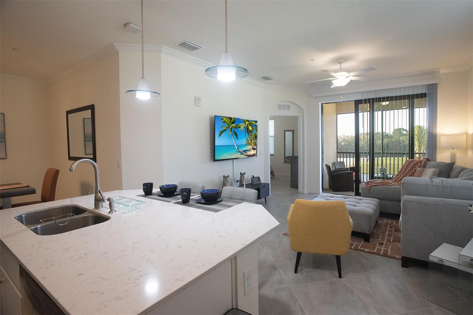 TERRACE VI AT LAKEWOOD NATIONAL PH I - Residential Lease