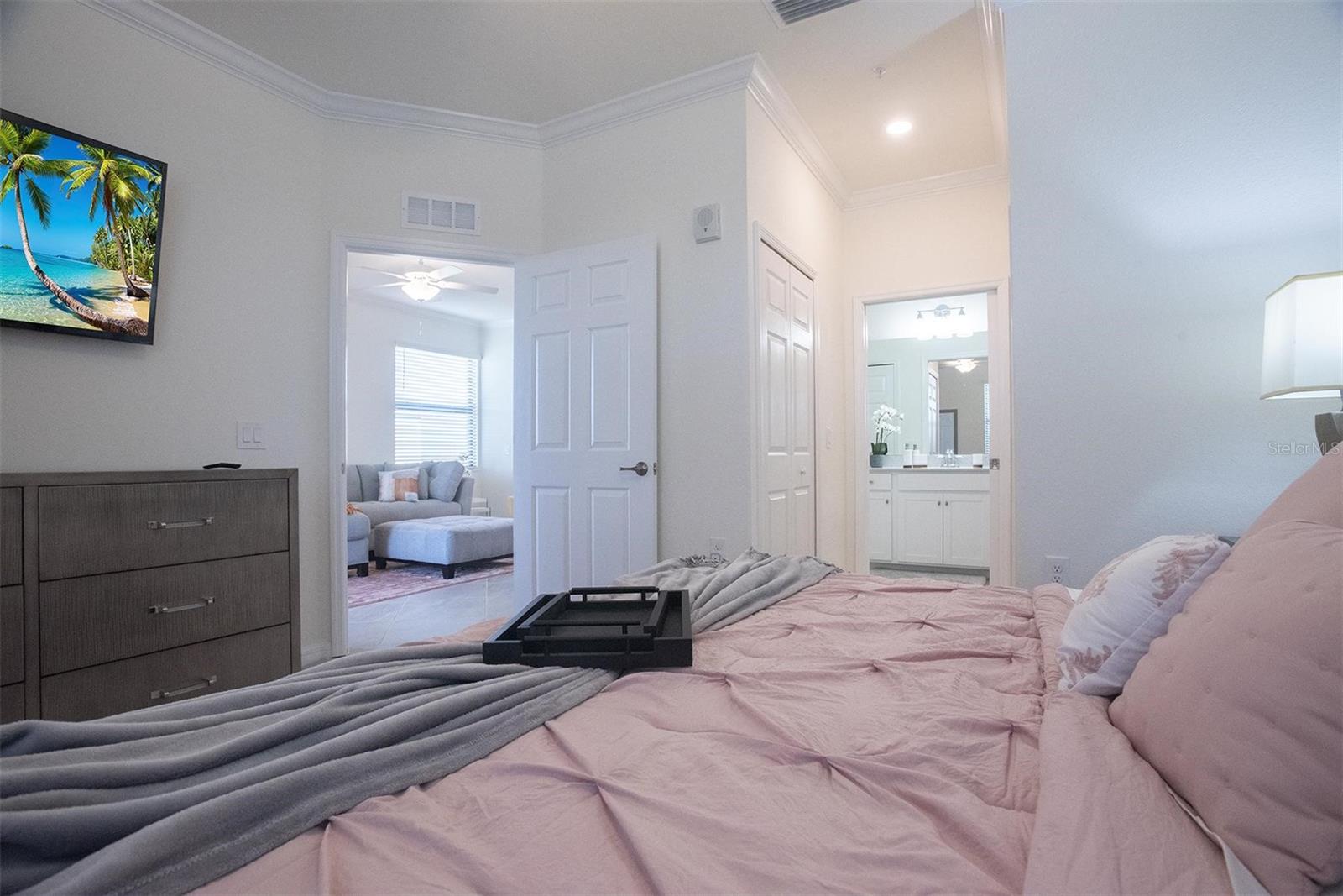 TERRACE VI AT LAKEWOOD NATIONAL PH I - Residential Lease